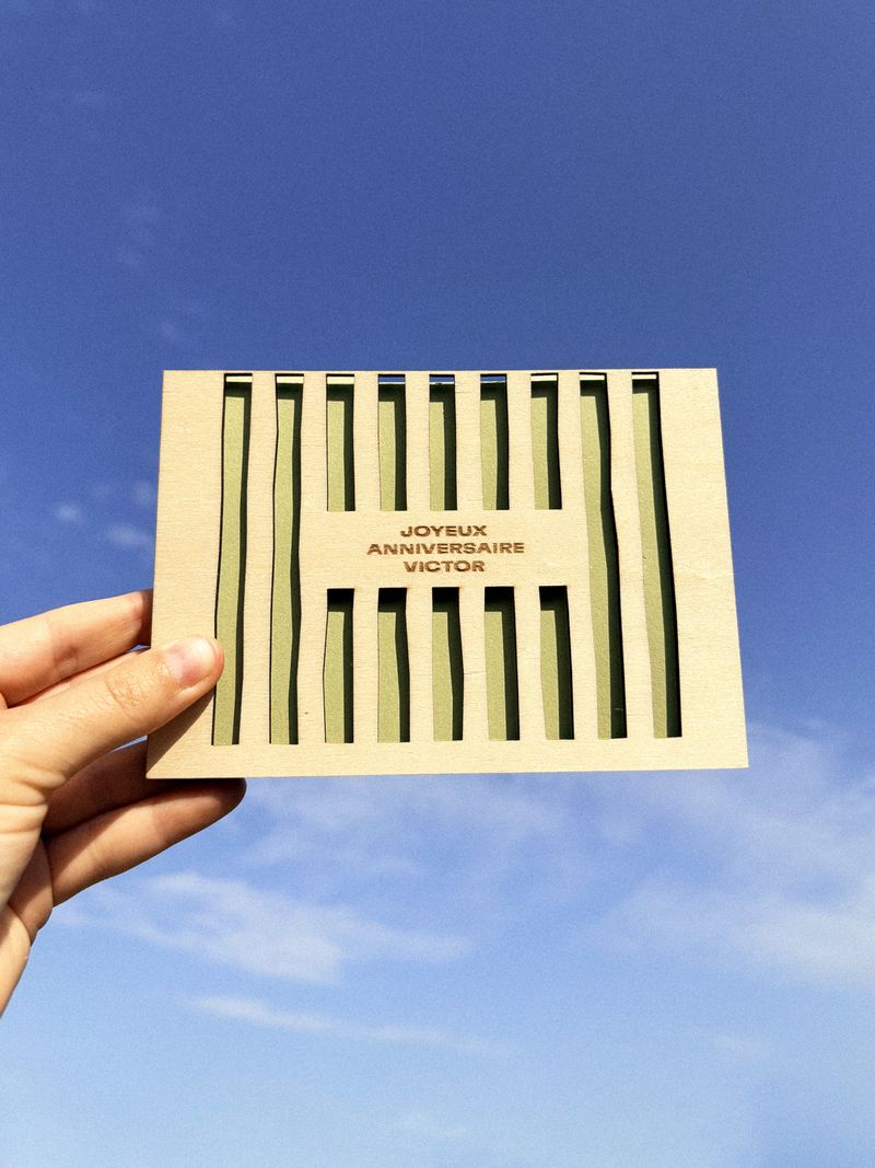 carte-anniversaire-en-bois-design03